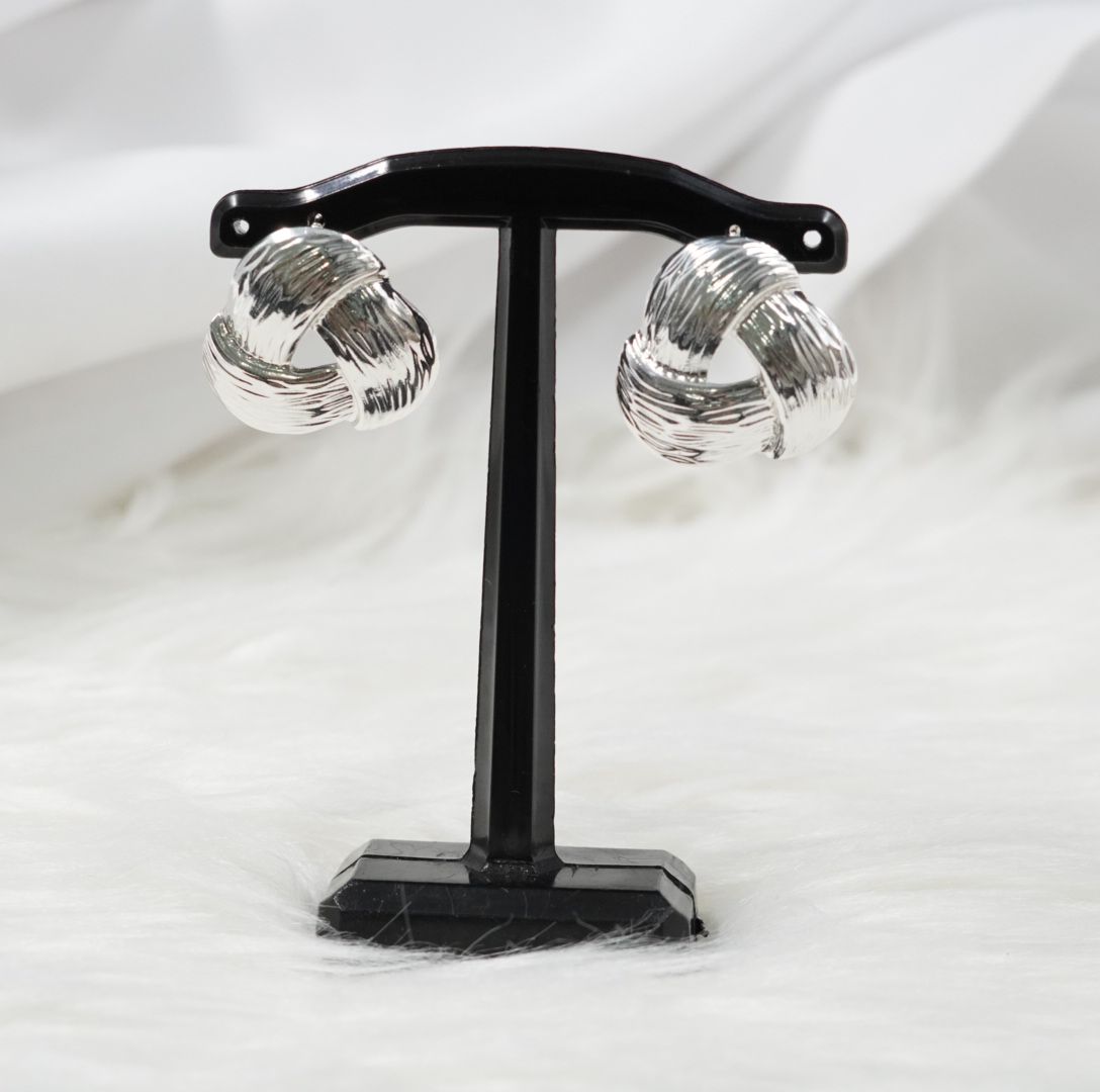 Miniatura 3 de ARETE RODIO TRIANGULO RAYAS PLATEADO